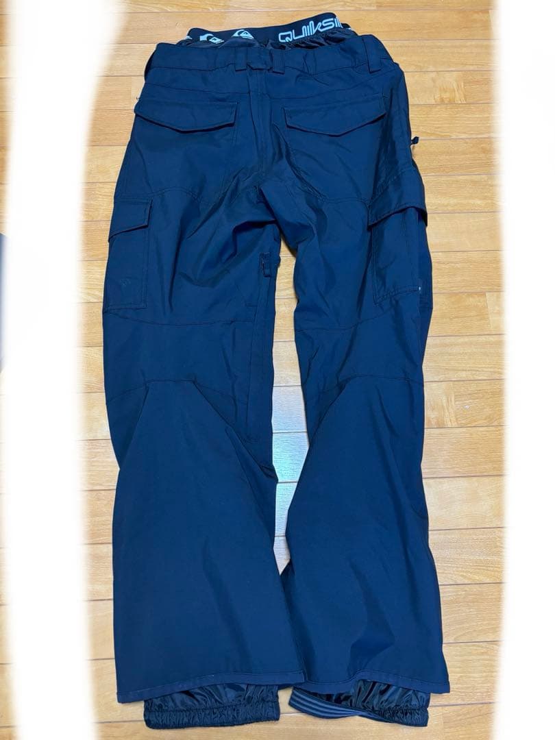 クイックシルバー　スノーボードウェア　パンツ黒 m