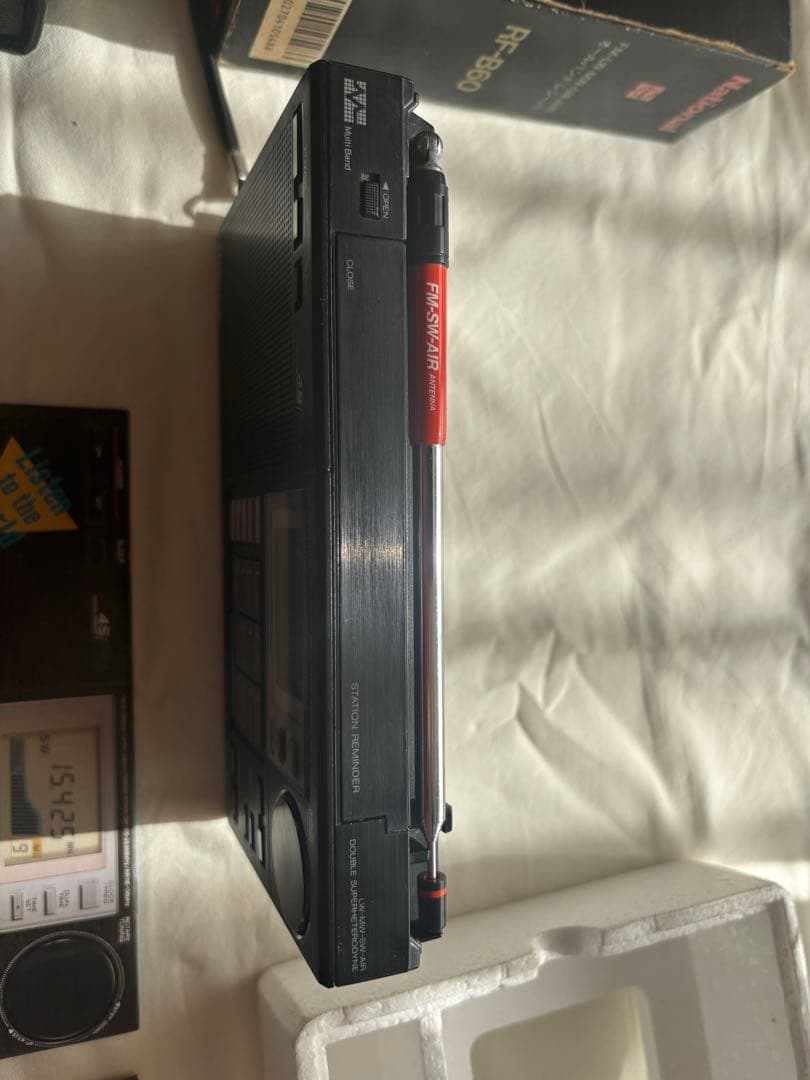National RF-860 ポータブルラジオ