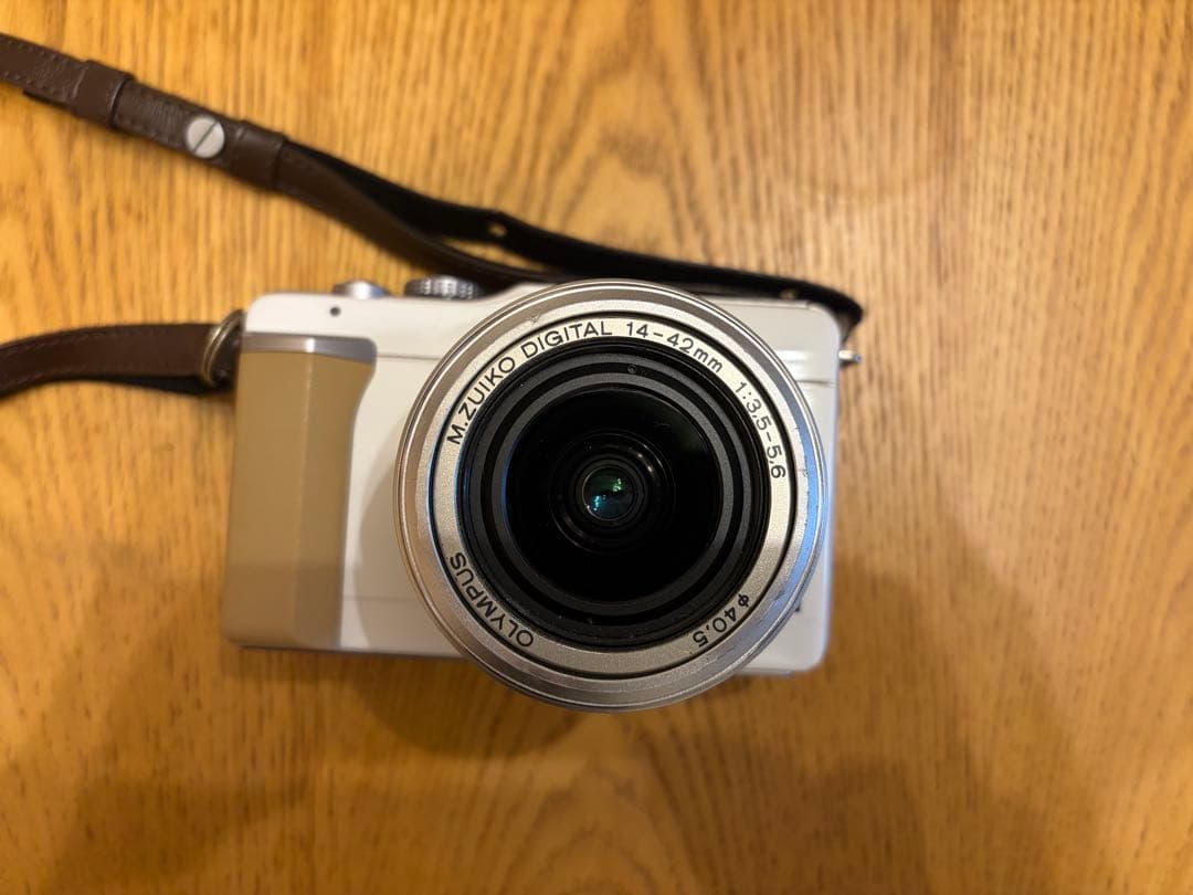 オリンパス PL1s ミラーレスカメラ