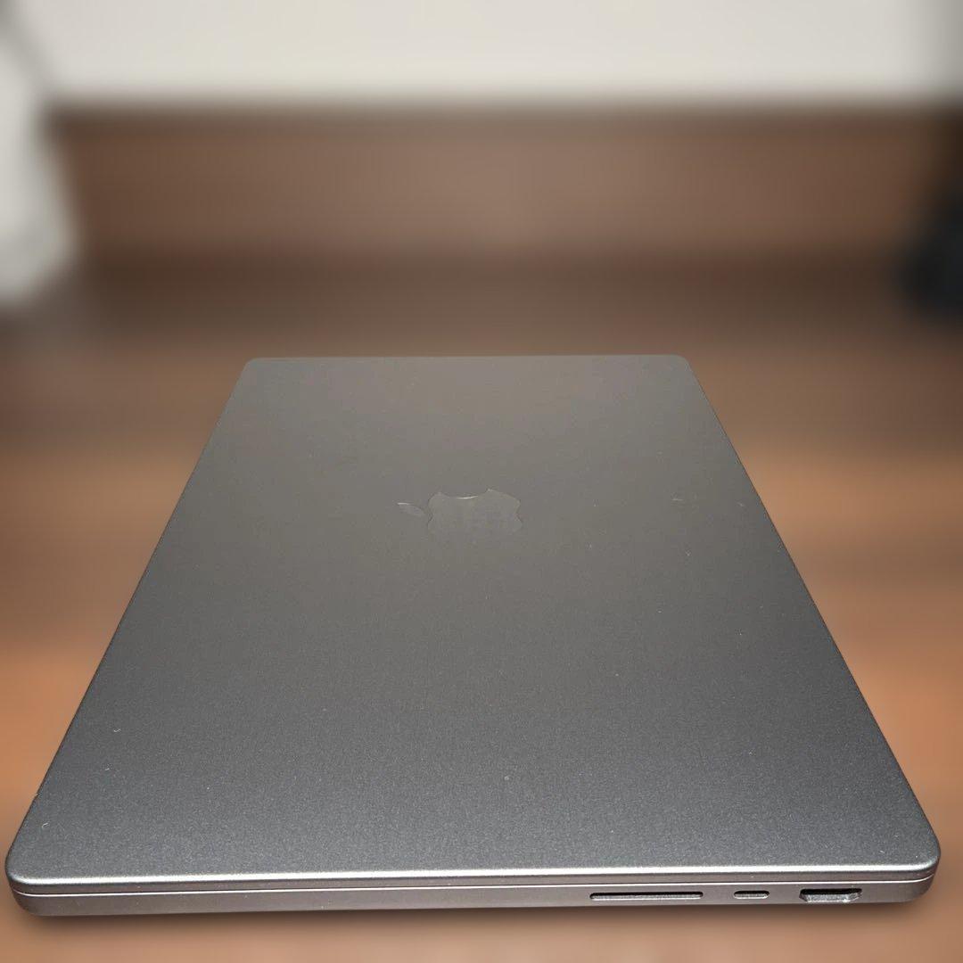 MacBook Pro M1 Max 64GB 1TB 14インチ 2021