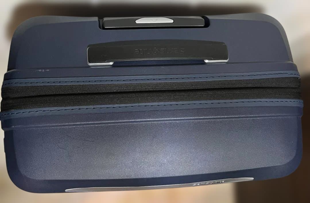 サムソナイト スーツケース　アップスケープ スピナー68 エキスパンダブル