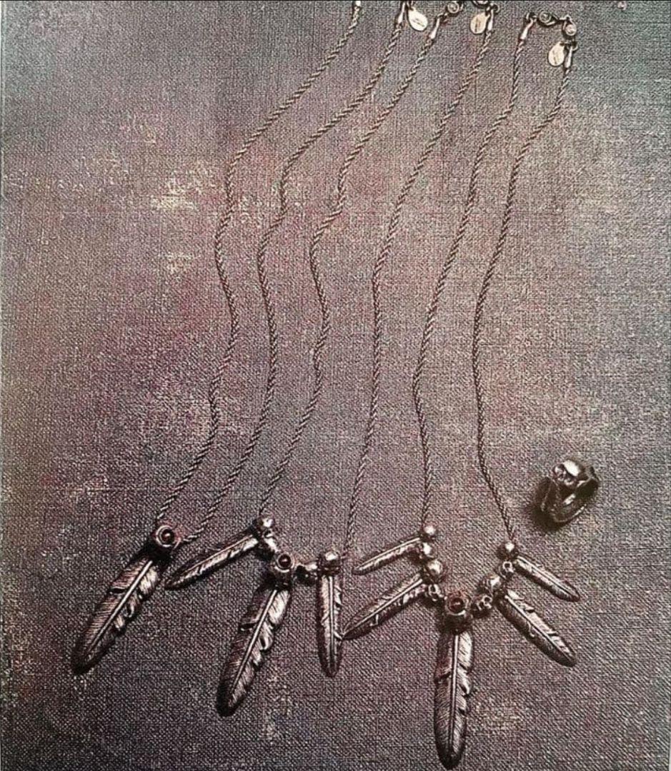 激レア　ナンバーナイン　マジカルデザイン　5連フェザーネックレス　ソロイスト