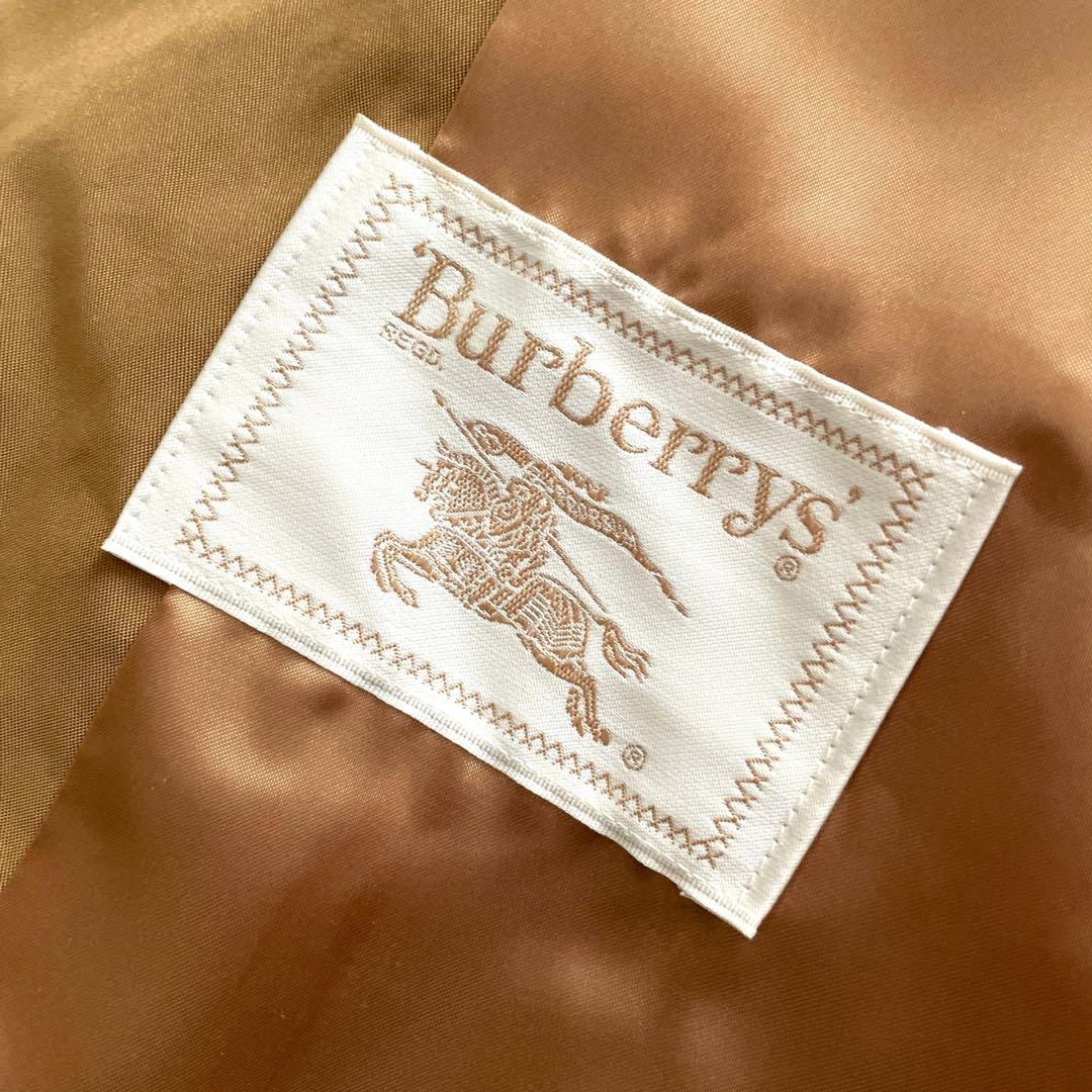 美品 90sヴィンテージ Burberry ロゴ総柄 中綿入り コート フード付