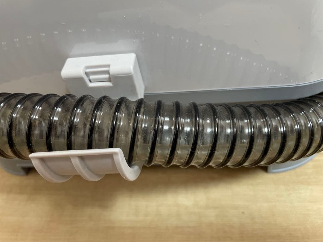 美品アイリスオーヤマ 布製品洗浄クリーナー RNS-P10-W 2024年製