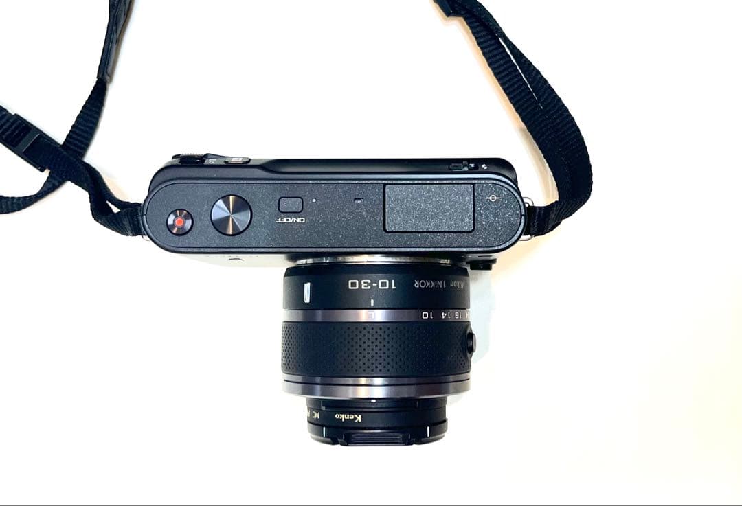 Nikon 1 J1 ミラーレスカメラ一眼 J1 本体 レンズ 充電器 ケース付