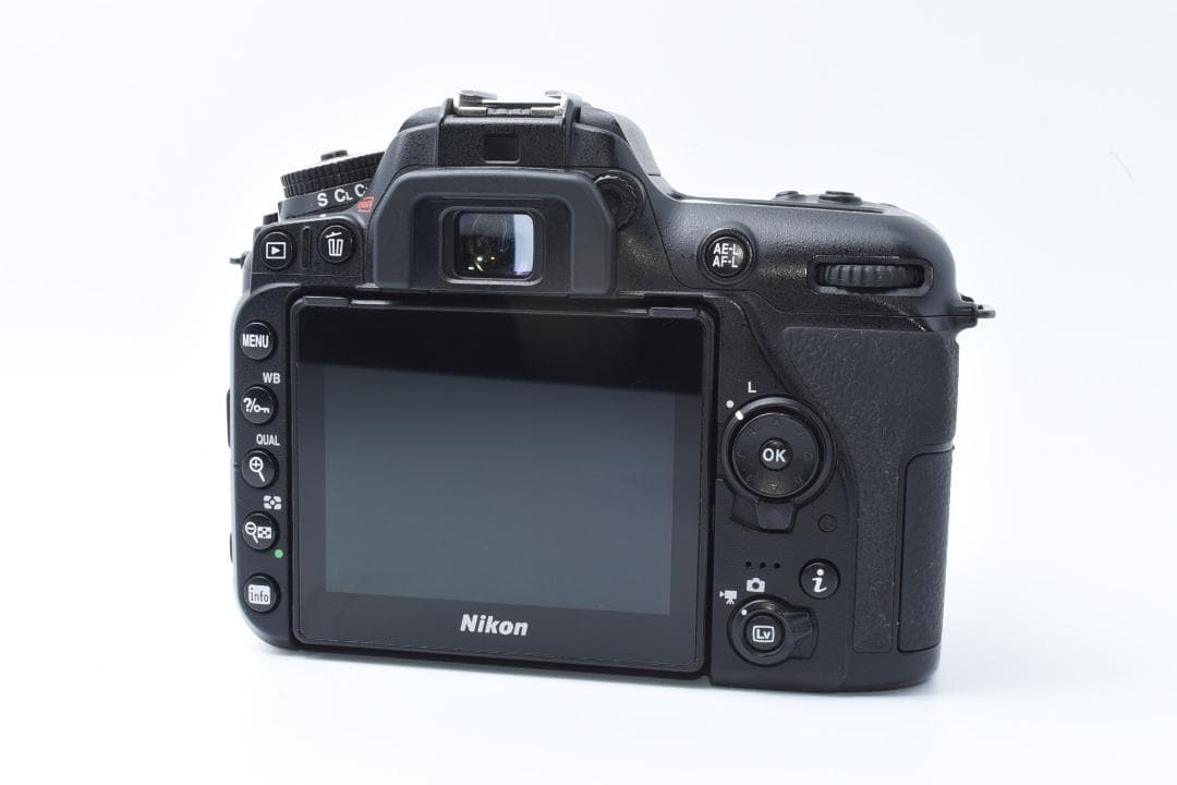 ★美品★ Nikon D7500 ボディ