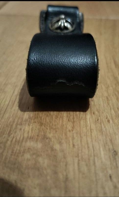 クロムハーツ クロスボールボタン Dリング ベルトループ レザー 黒