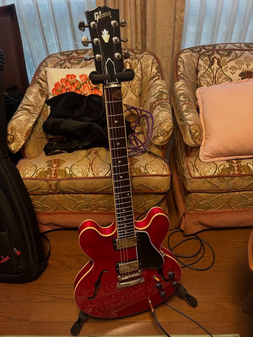 Gibson ES-335 2006年製 Memphis フィギュアドトップ
