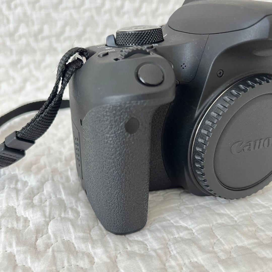 Canon EOS Kiss X9i 本体