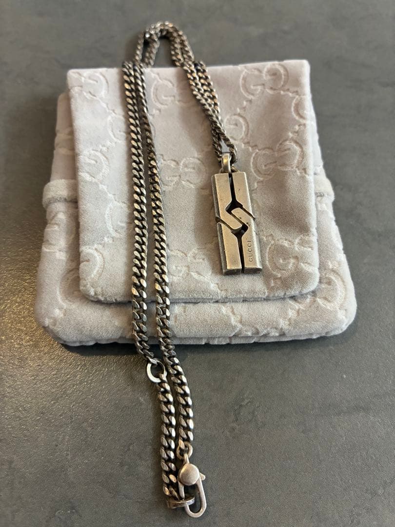 Gucci シルバー チェーンネックレス