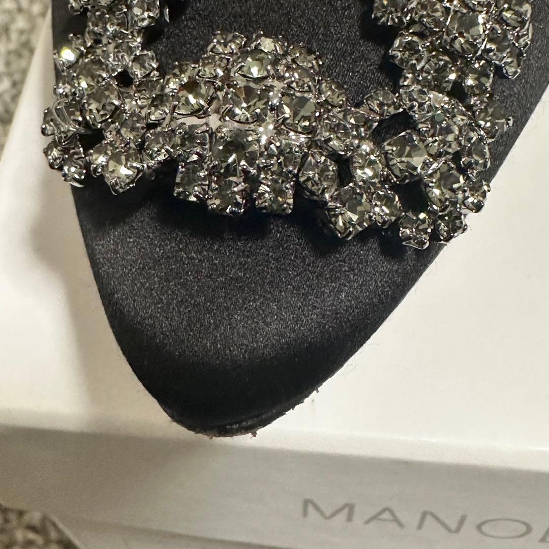 ソ*ン様 マロノブラニク　サテンパンプス　ブラック　サイズ38