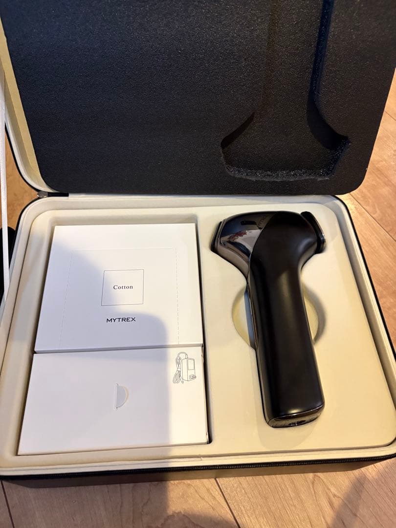 MYTREX MiRAY ONE 【黒】美顔器 本体 充電器・アイガード付き