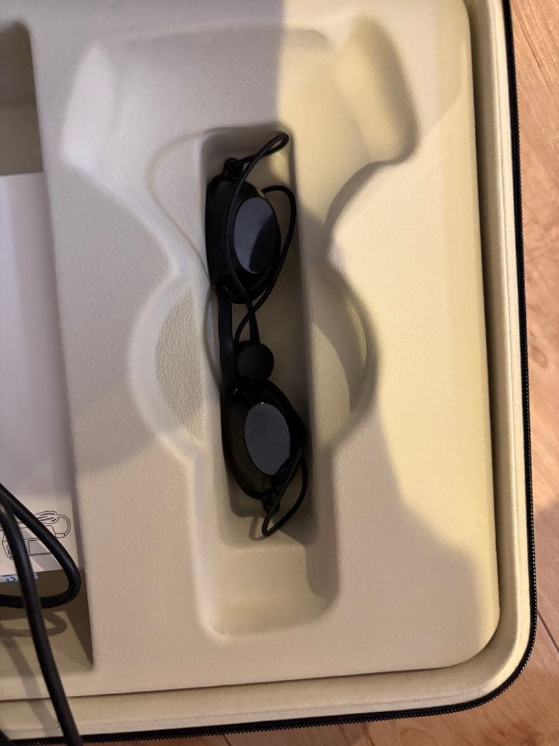 MYTREX MiRAY ONE 【黒】美顔器 本体 充電器・アイガード付き