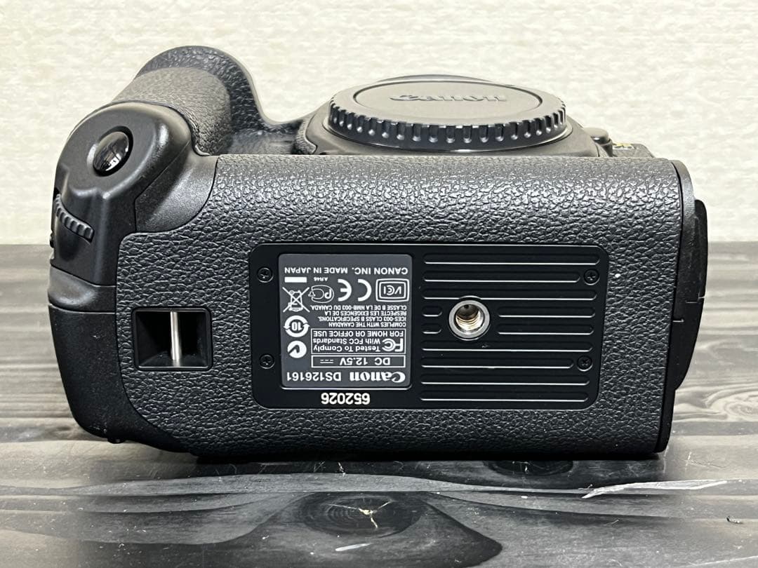 稀少　Canon EOS-1Ds Mark III トランスミッター 付！