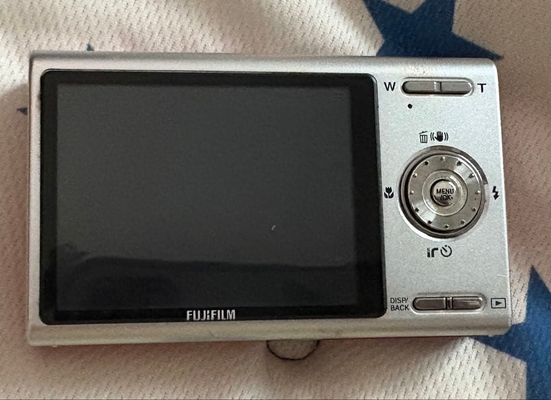 Fujifilm FinePix Z100fd ピンク