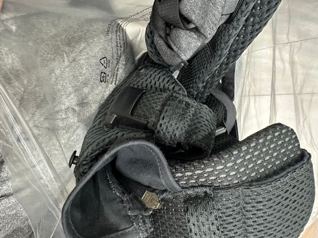 ベビービョルン 抱っこ紐 ほぼ未使用