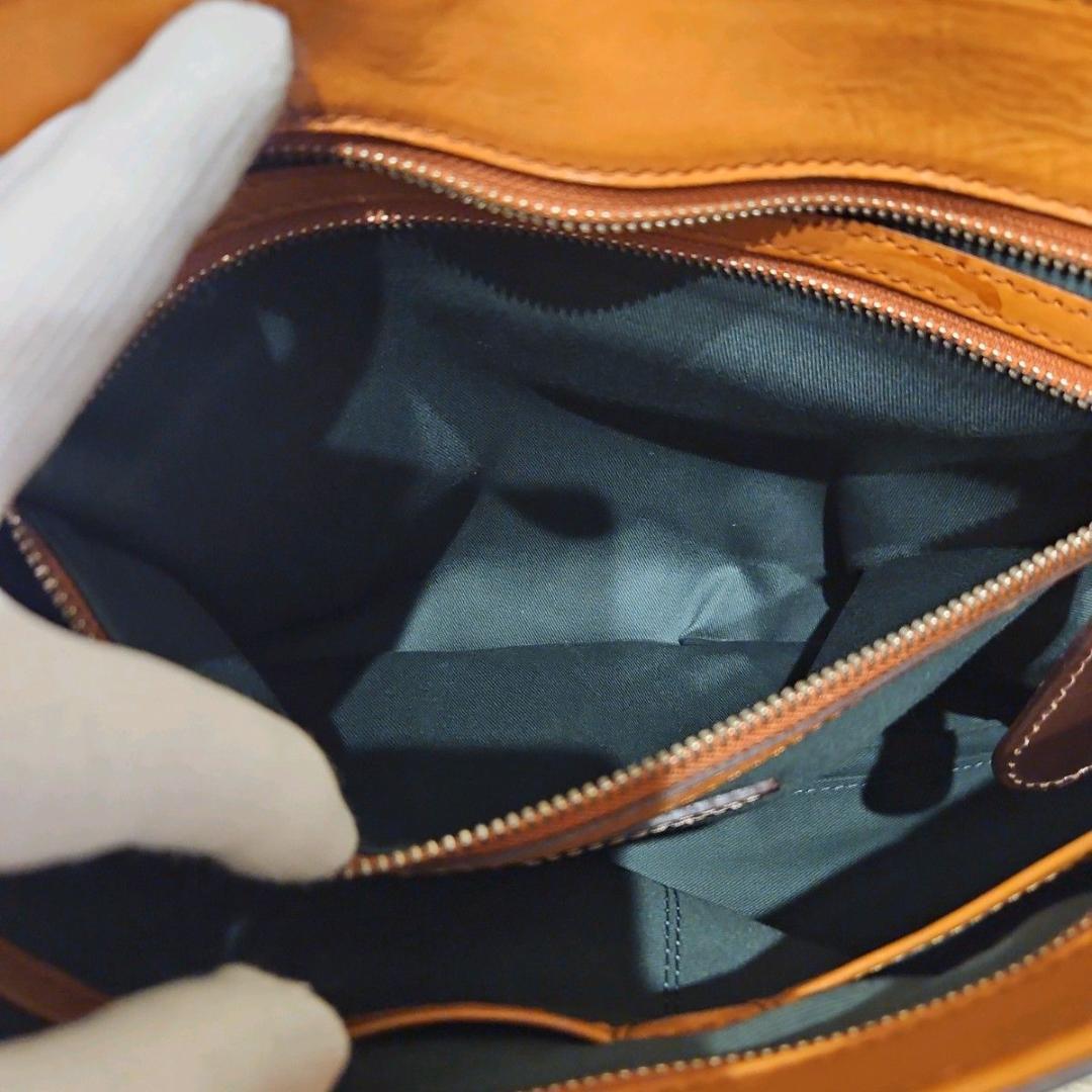 美品 ソメスサドル レザー フラップ ショルダーバッグ キャメル A4