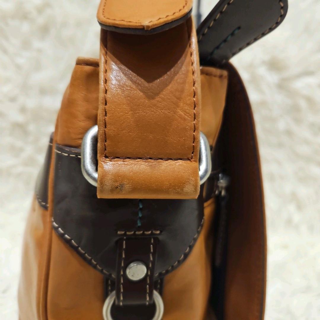 美品 ソメスサドル レザー フラップ ショルダーバッグ キャメル A4