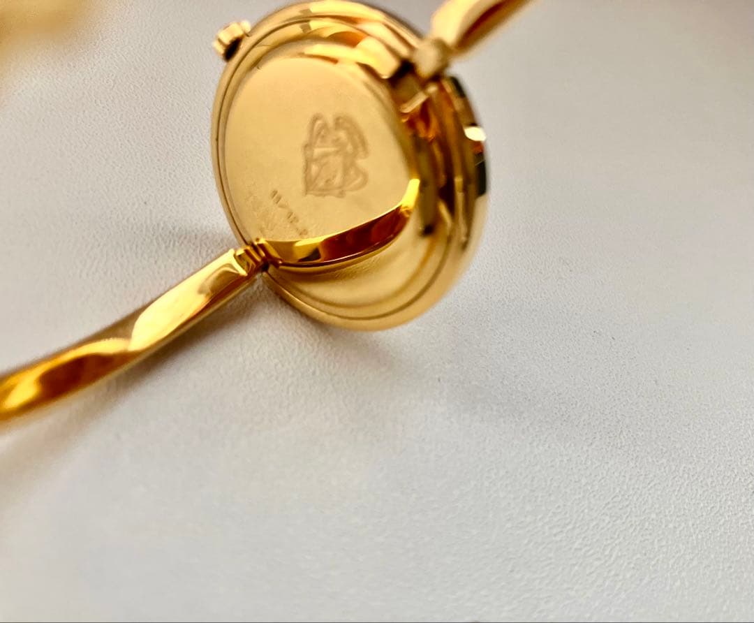 グッチ　レディース腕時計　チェンジベゼル　電池交換済み