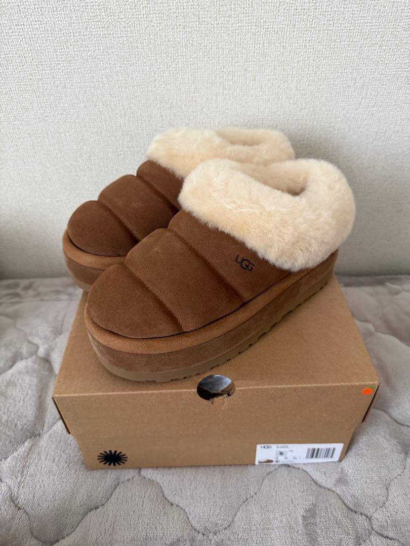 靴 ugg