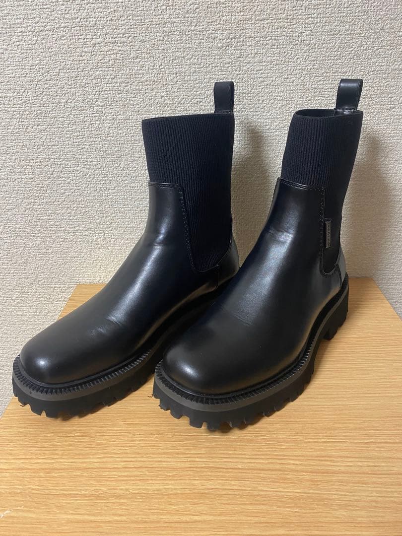 ニットソックス リッジッドソールチェルシーブーツ