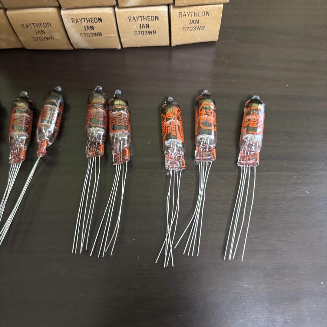 RAYTHEON レイセオン　5703WB 10本セット 真空管
