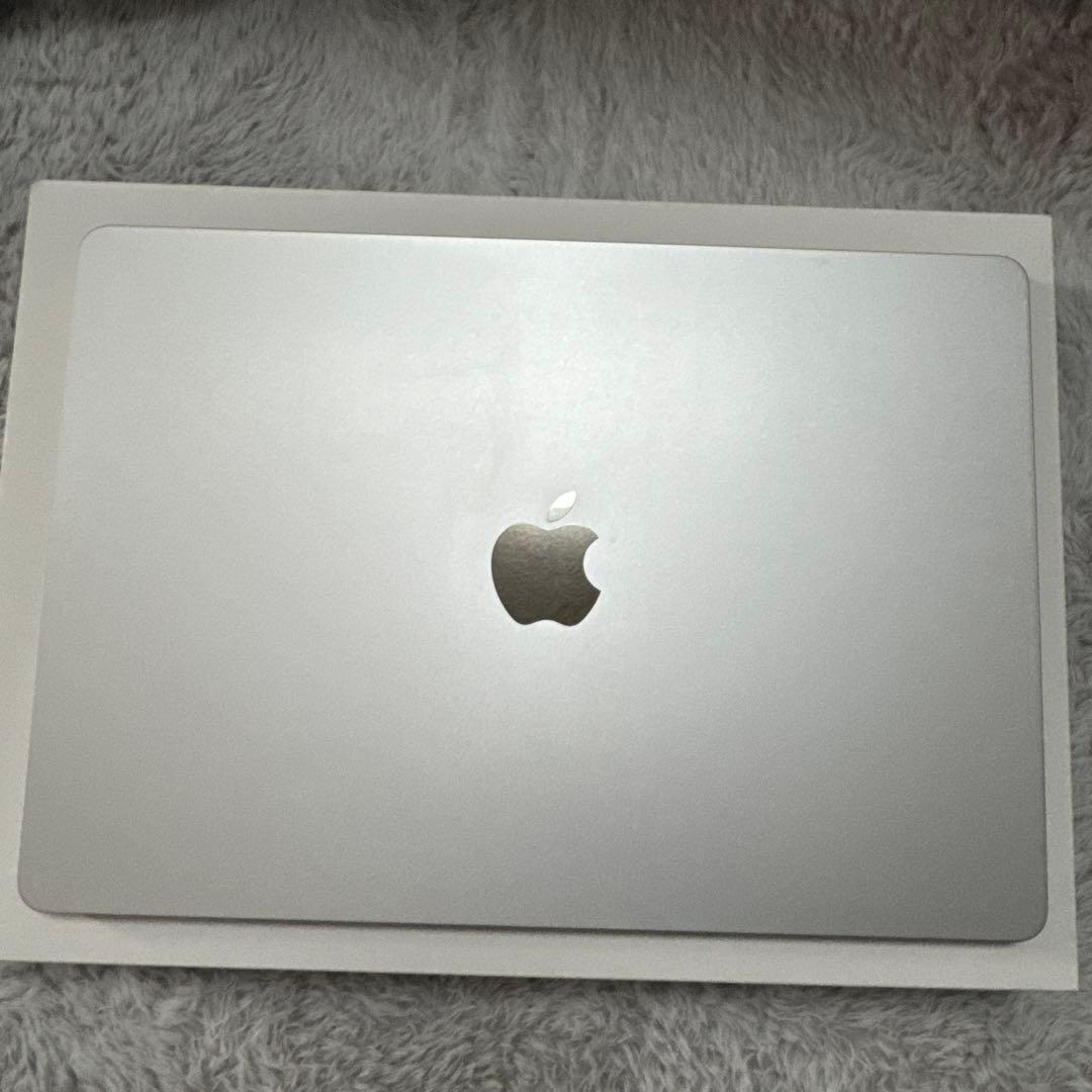コンユMacBook Air 15インチ