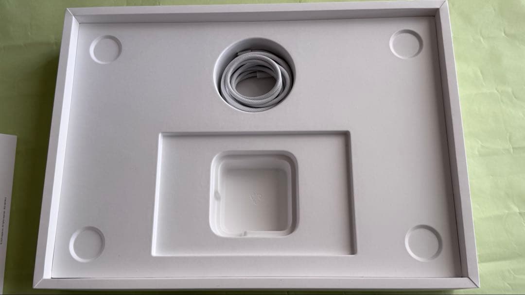 MacBook Air 13インチ　M4チップ