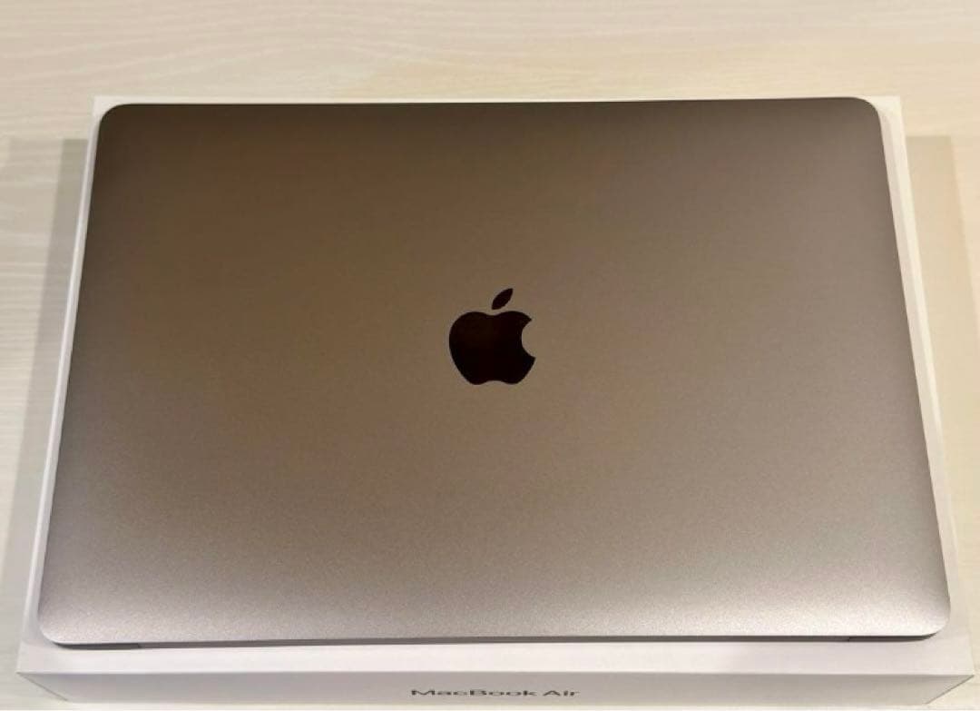 Apple MacBook Air M1 A2337 スペースグレイ