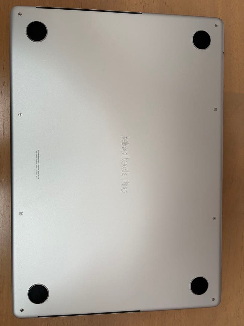 Apple MacBook Pro M3 シルバー 本体