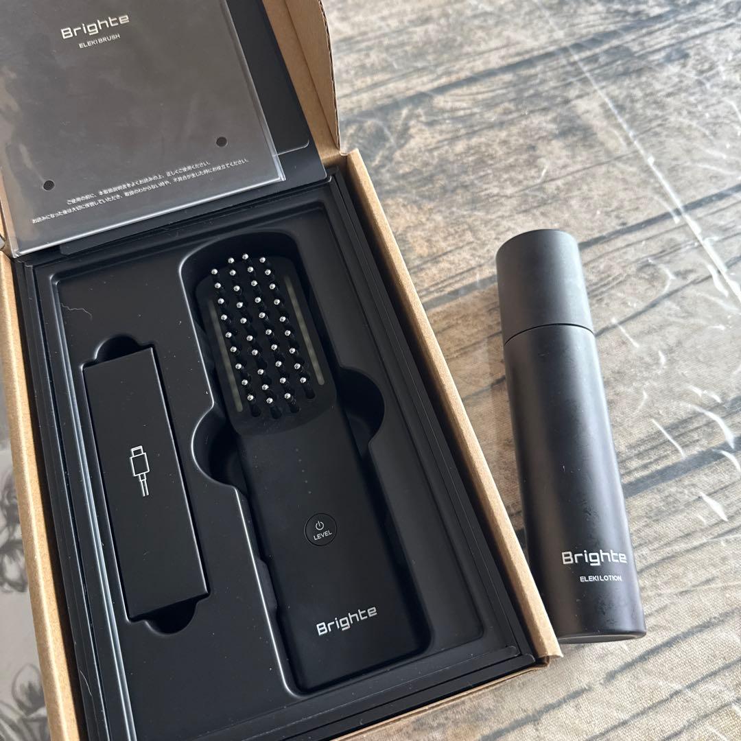 Brighte ELEKI BRUSH ローション付き。
