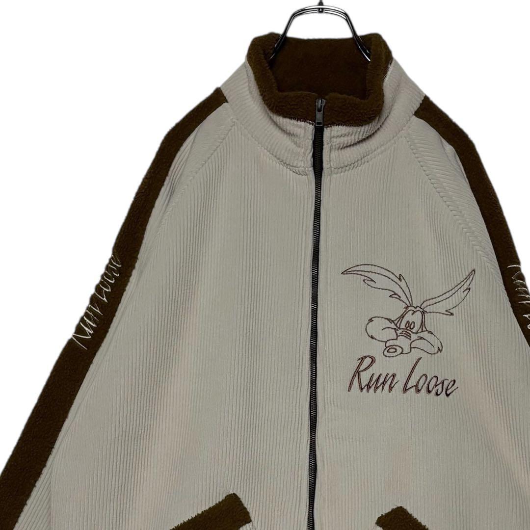 2点セット　写真1のジャケットと写真2.3のTシャツ