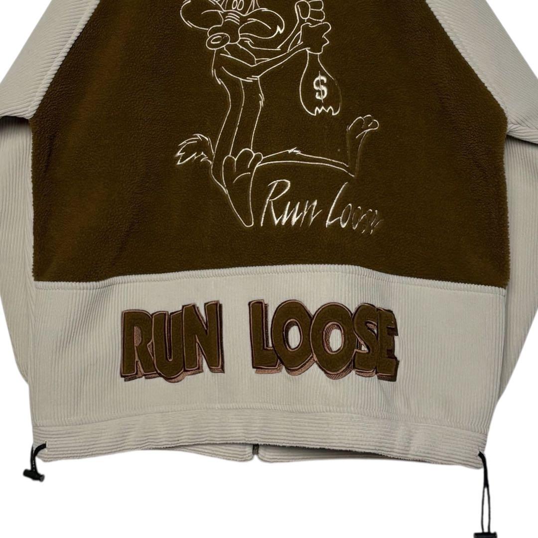 2点セット　写真1のジャケットと写真2.3のTシャツ