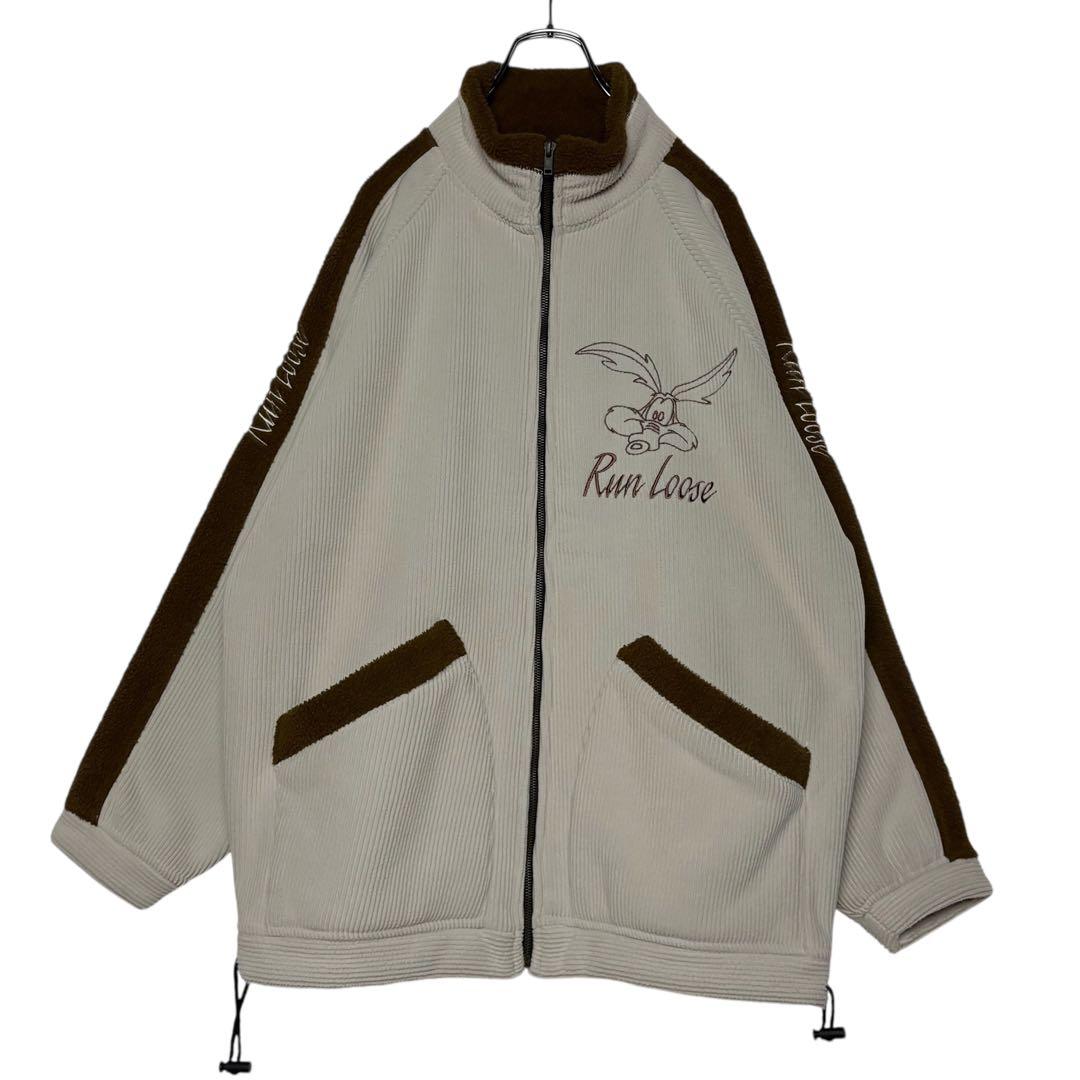 2点セット　写真1のジャケットと写真2.3のTシャツ