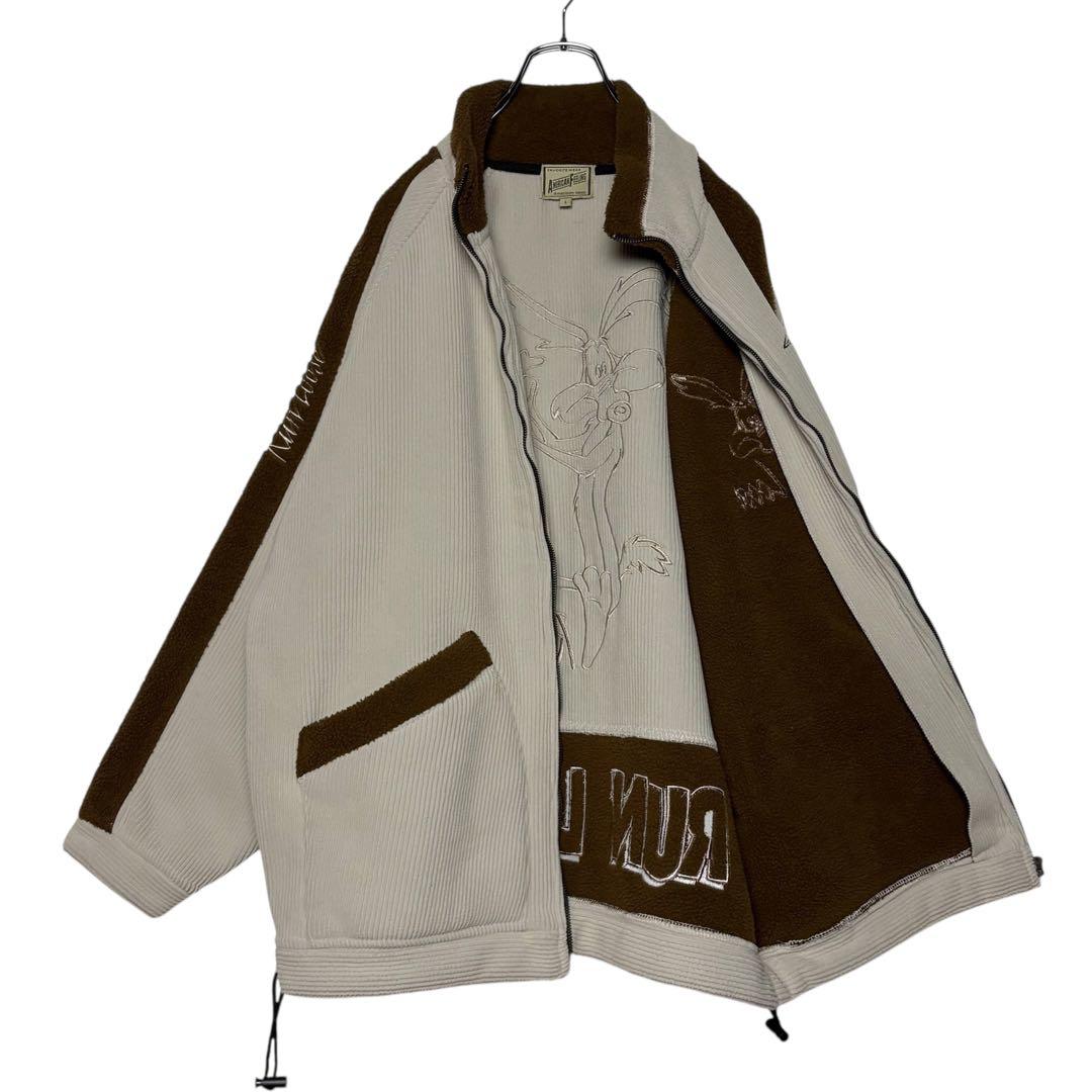 2点セット　写真1のジャケットと写真2.3のTシャツ