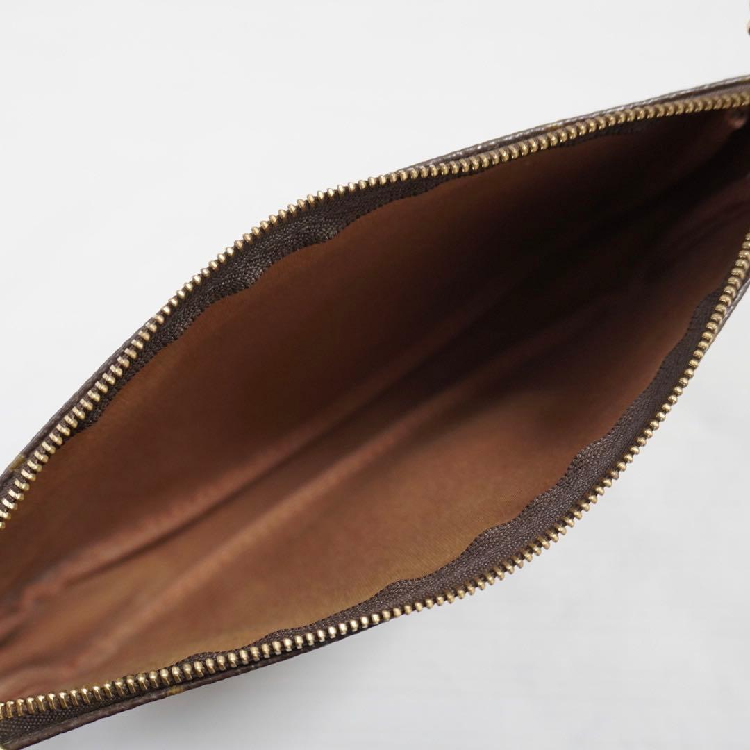 Louis Vuitton ルイヴィトン モノグラム ポーチ　アクセソワール