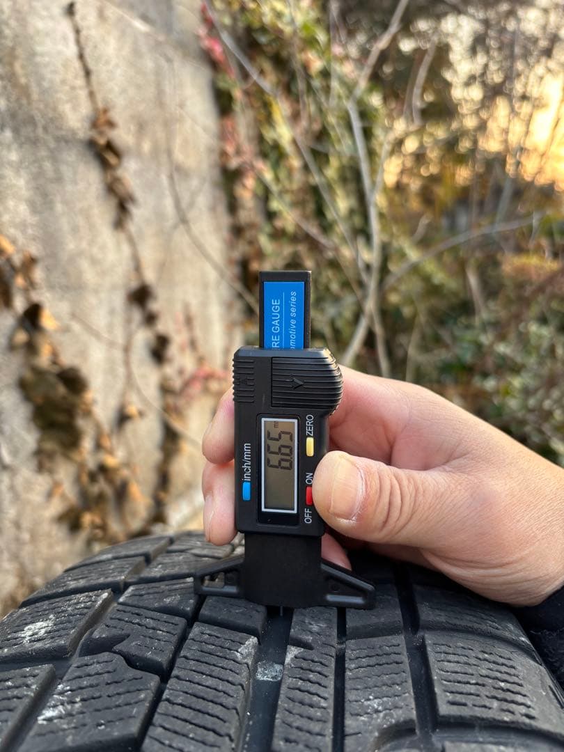 エスティマ 純正アルミ スタッドレス ice GUARD 215/60R17