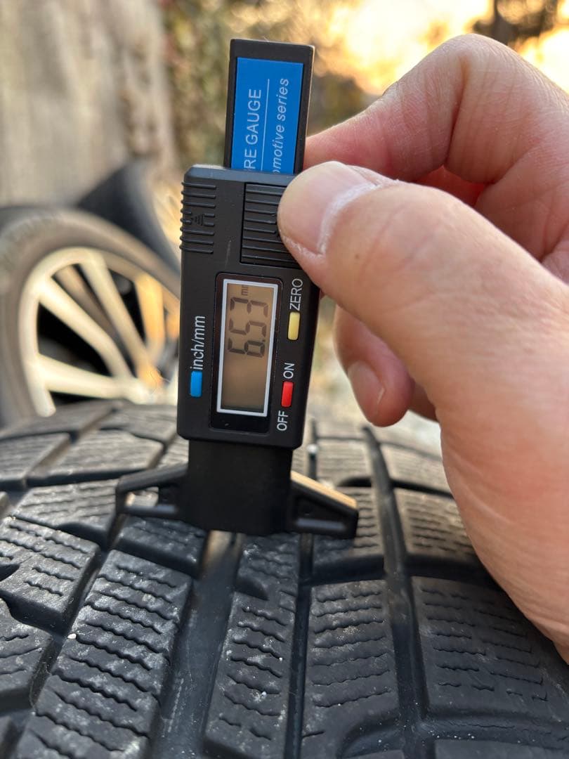 エスティマ 純正アルミ スタッドレス ice GUARD 215/60R17