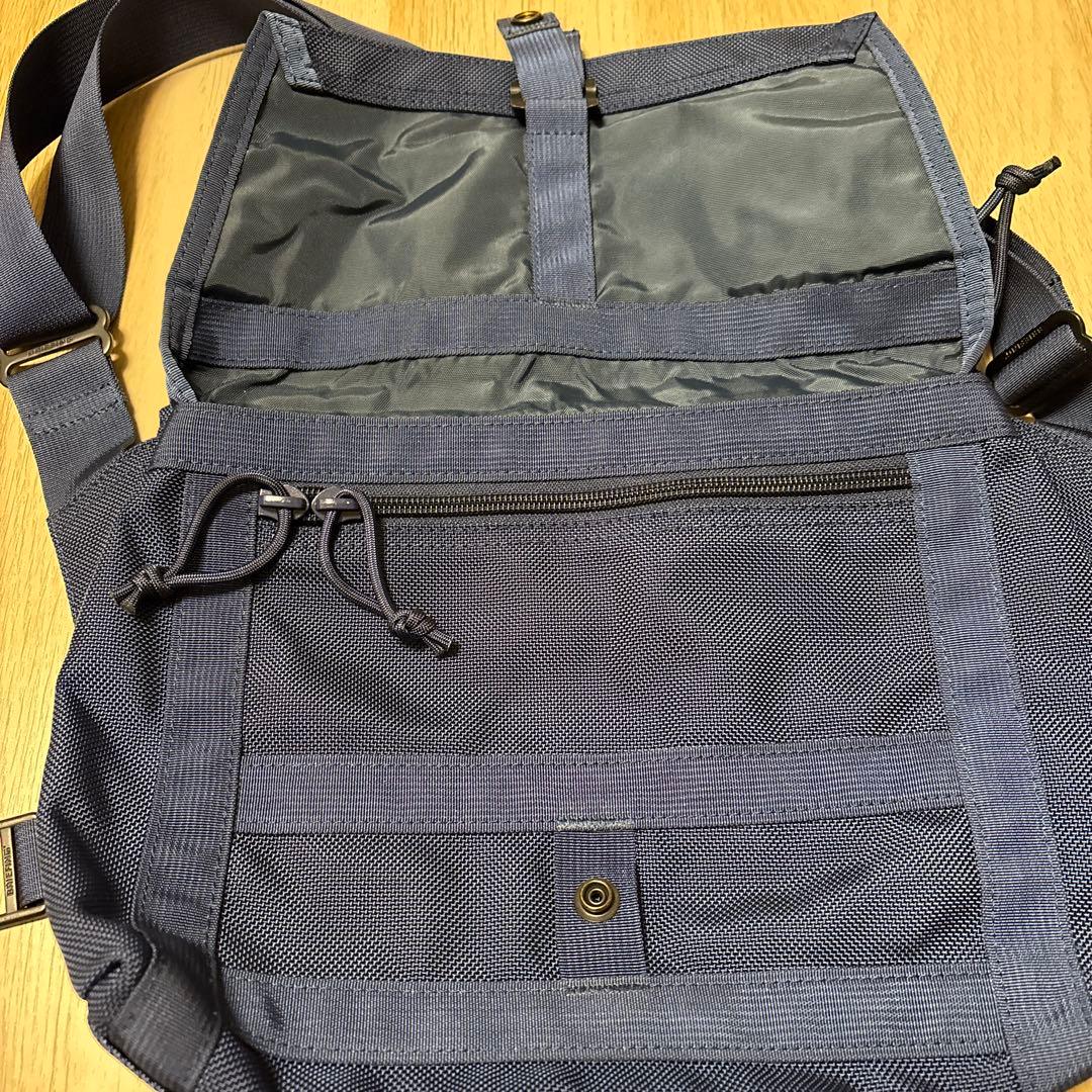 BRIEFING　BEAMS　別注　メッセンジャーバッグ　FLEET BAG