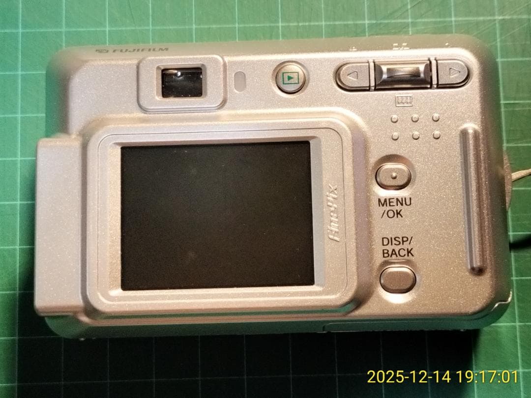 コンパクトデジタルカメラ ジャンク品 ７台まとめ売り