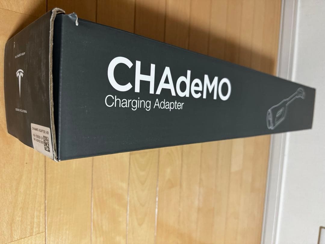 新品未使用★Tesla CHAdeMOアダプター ★ディーラー購入