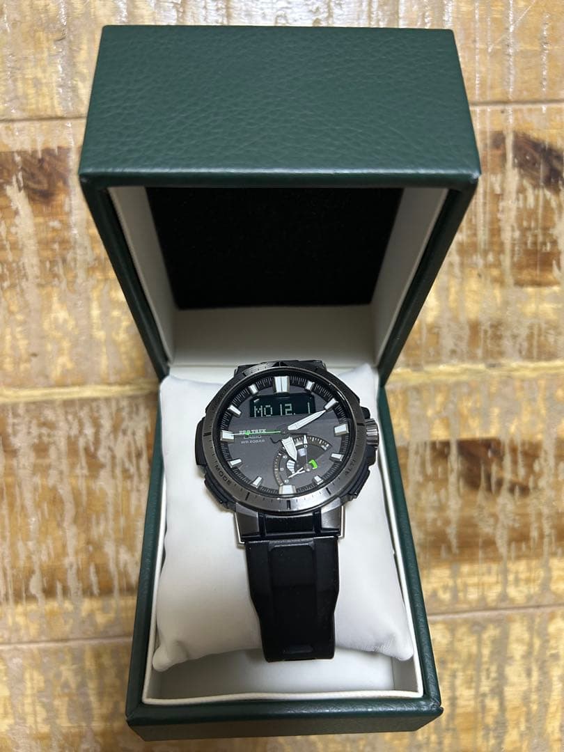 PRO TREK デジタル腕時計 ブラック