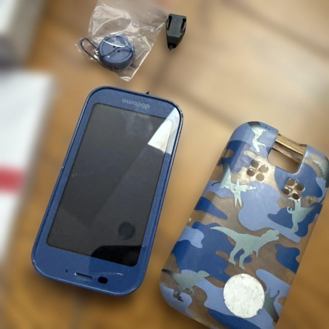 キッズ携帯docomo SH-03M 青色迷彩 ケース付き