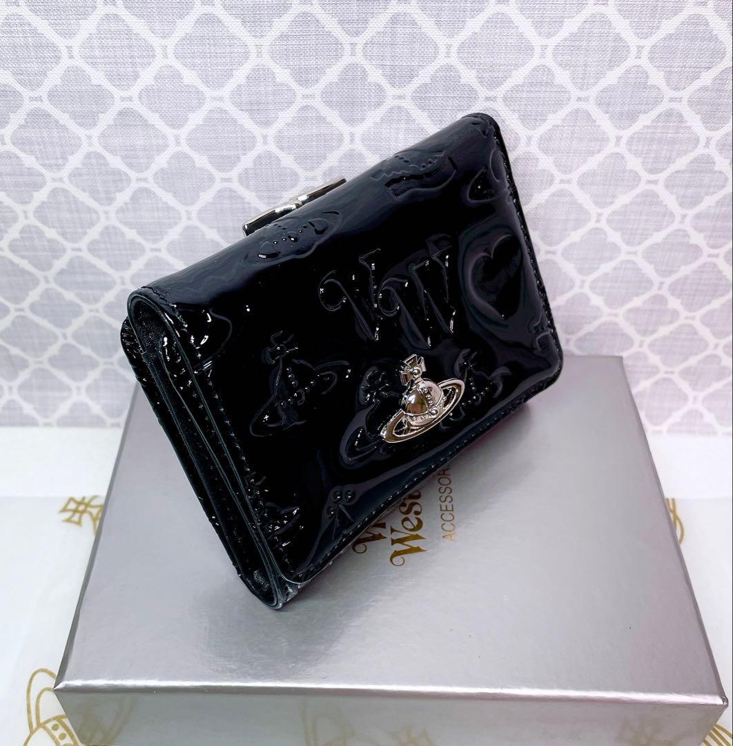 【内側に素敵な柄♡新作】Vivienne Westwood 折財布 エナメル 黒