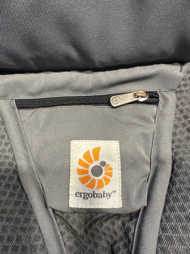 エルゴベビー OMNI Breeze グラファイトグレー