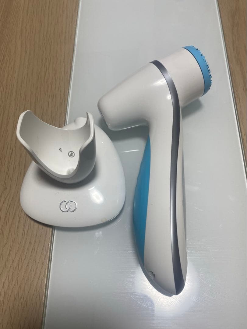 ルミスパ　美顔器 クレンジング付き