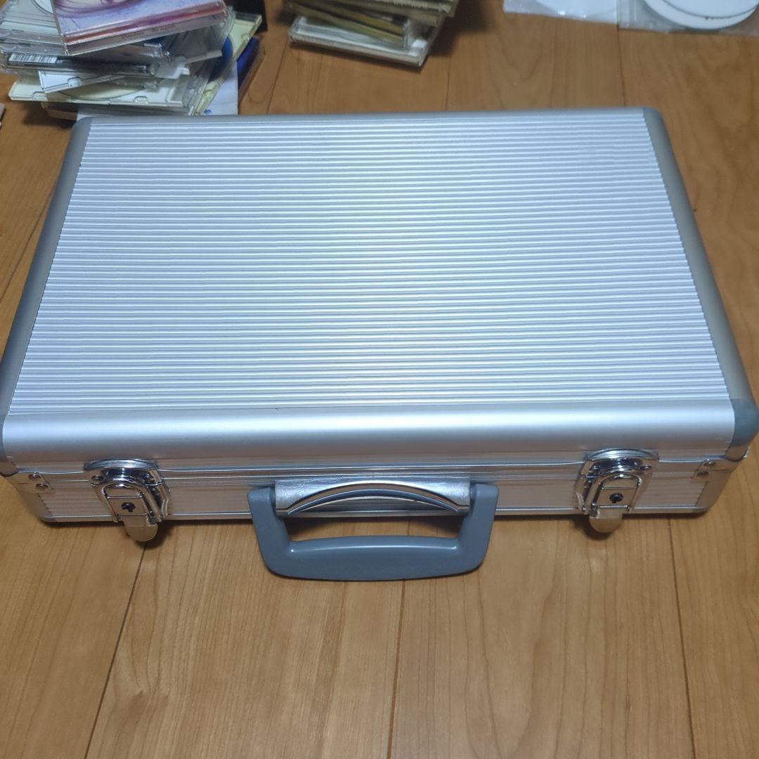 音響測定機　4u2setリアルタイムアナライザ　中古