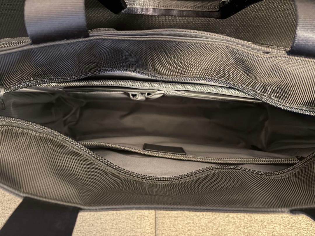 5*e様 お買得 TUMI 2603139D3 エクスパンダブル トートバッグ