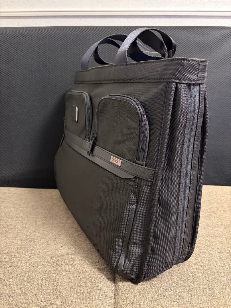 5*e様 お買得 TUMI 2603139D3 エクスパンダブル トートバッグ