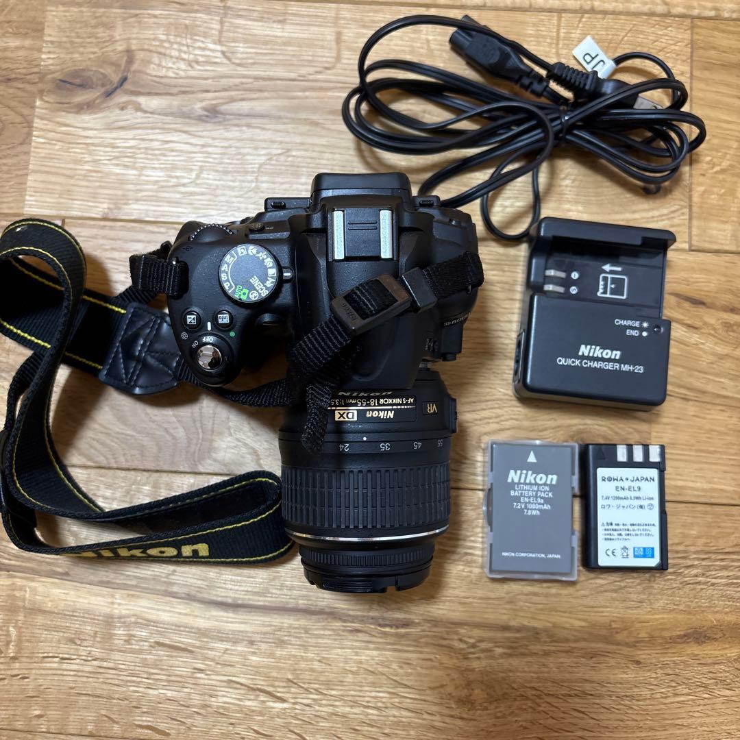 Nikon D5000 デジタル一眼レフカメラ 本体